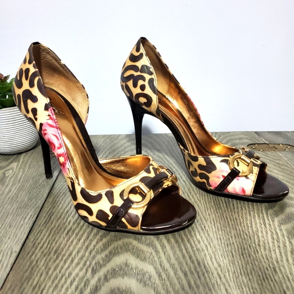 Carlos by Carlos Santana leopard heels. Size  7.5